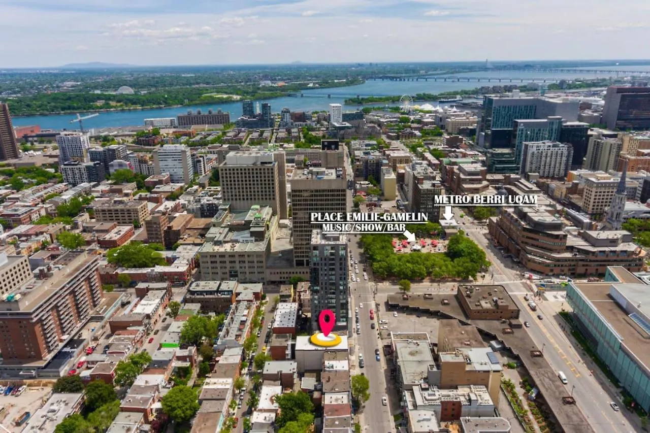 Daire Luxurious Downtown Suite Montréal Kanada